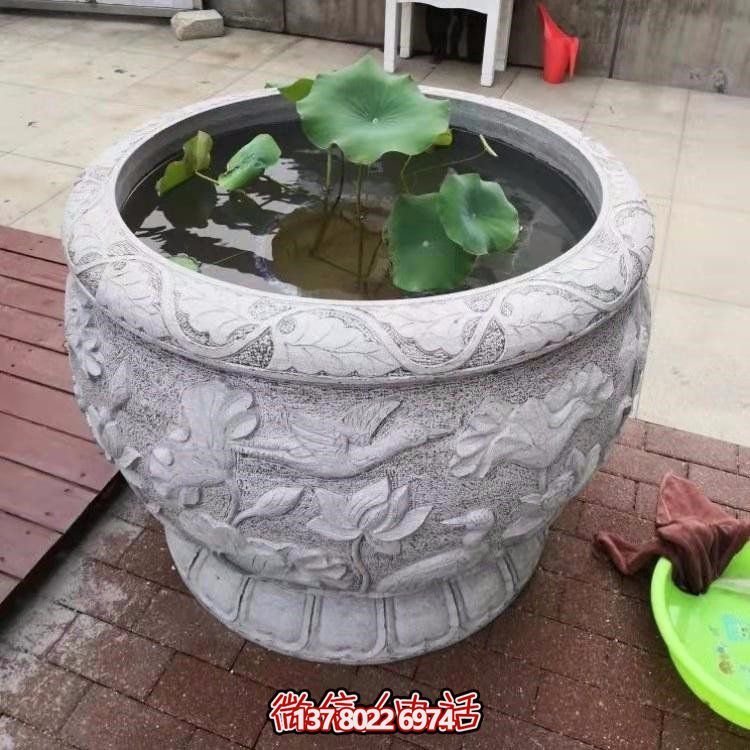 精美絕倫，濃濃古典風情歐式別墅大理石浮雕魚缸擺件