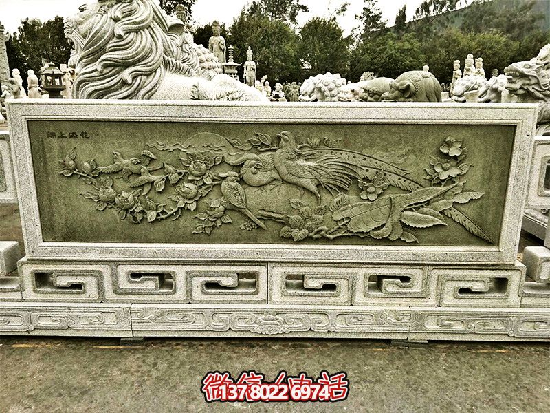 大理石綠浮雕欄桿，為景區(qū)裝飾錦上添花