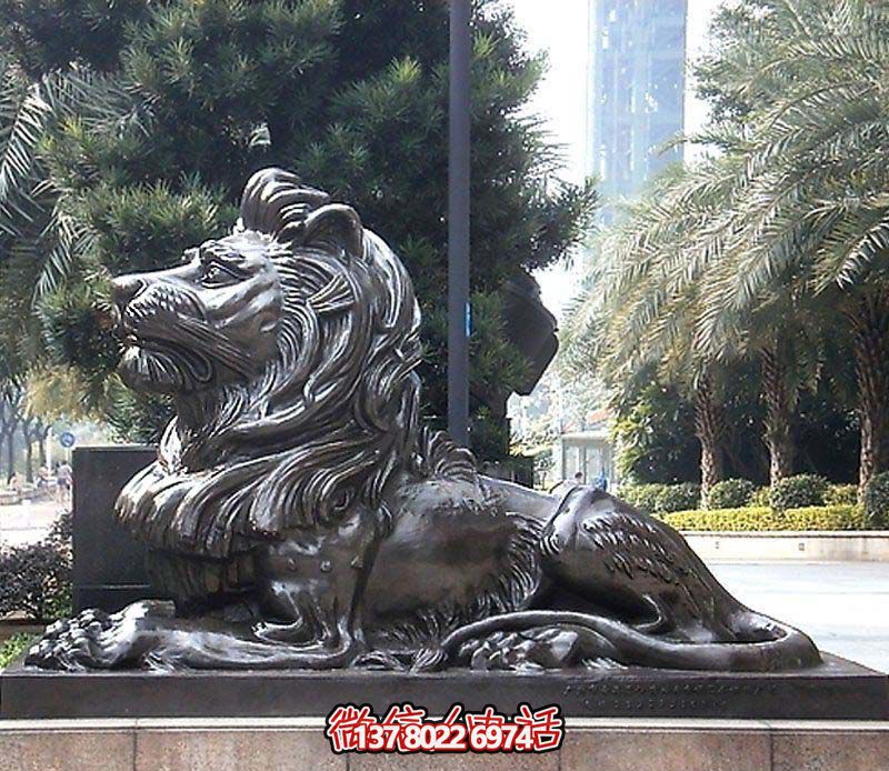 大型不銹鋼獅子雕塑，仿銅臥著雕塑