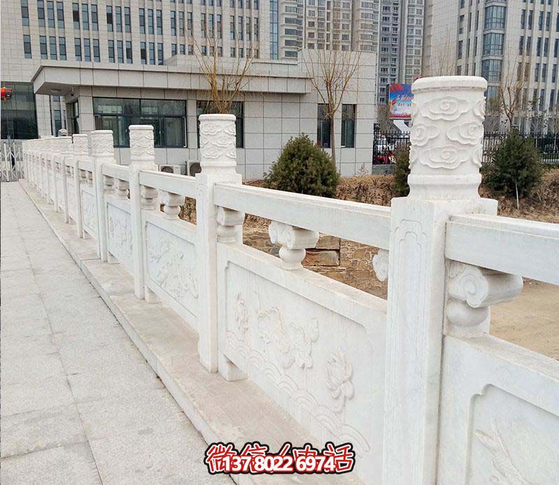 漢白玉鑲嵌欄桿扶手,點綴走廊裝飾,為城市花園添彩 漢白玉鑲嵌欄桿扶手,點綴走廊裝飾,為城市花園添彩