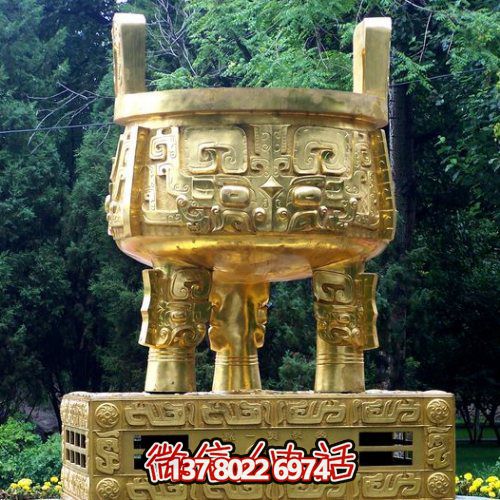 大型噴金漆鑄銅鼎，精美園林裝飾