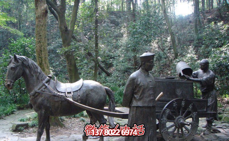 仿古青銅馬車(chē)雕塑，為景區(qū)商業(yè)街增添古典風(fēng)情